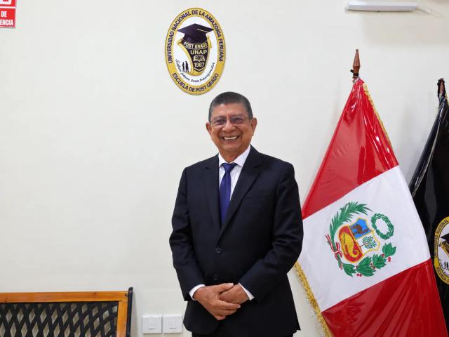 Dr. Víctor Raúl Reátegui Paredes - Director de la Escuela de Postgrado
